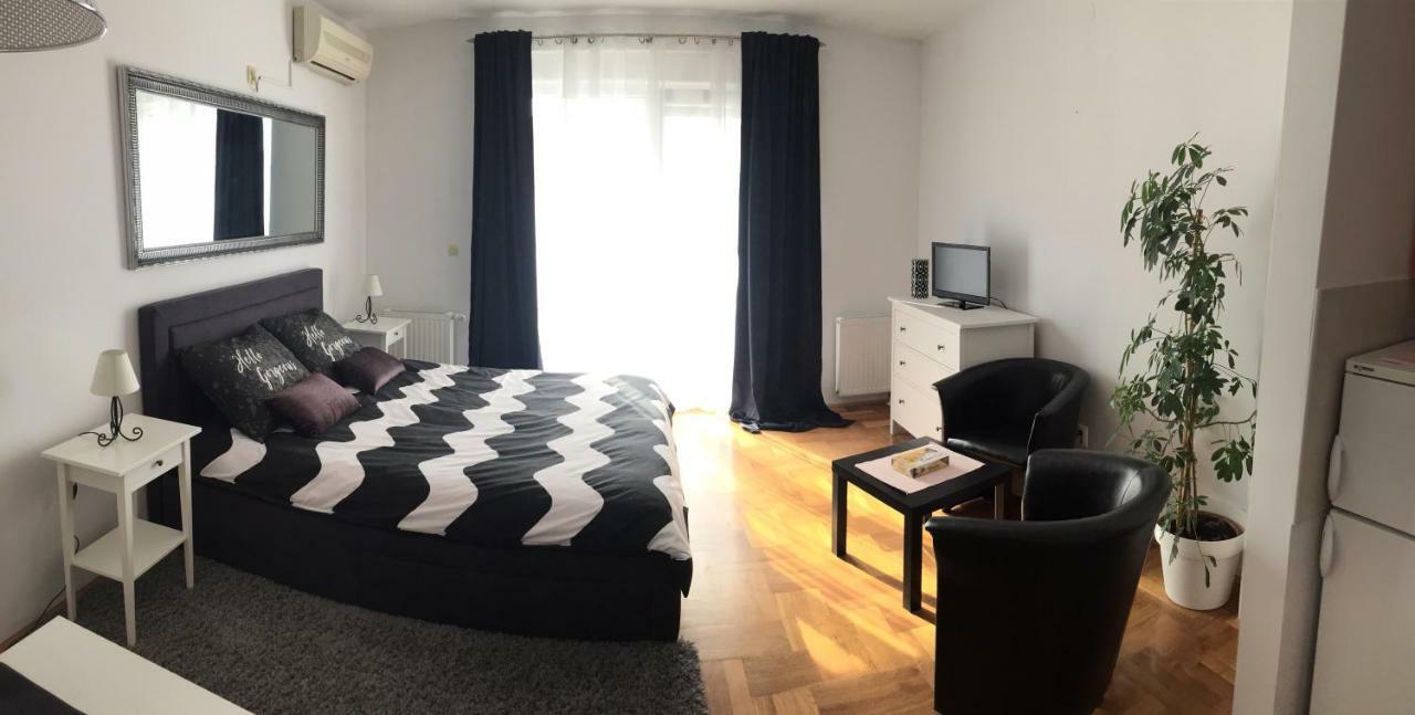 Studio apartman Lara *** Osijek Exterior foto